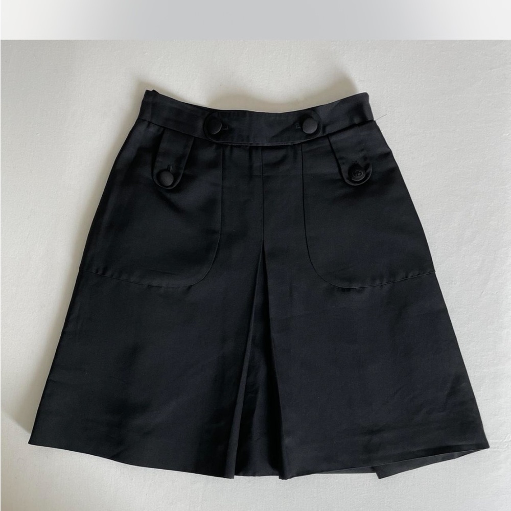 Gucci black high waist pleated mini skirt size 40 fits like XS